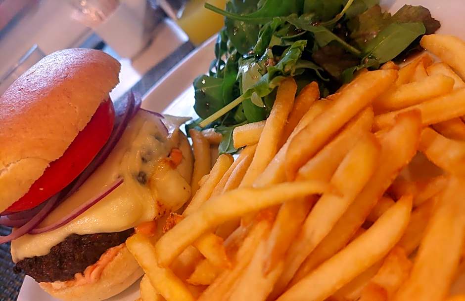 Hanza Hotel & Wellness