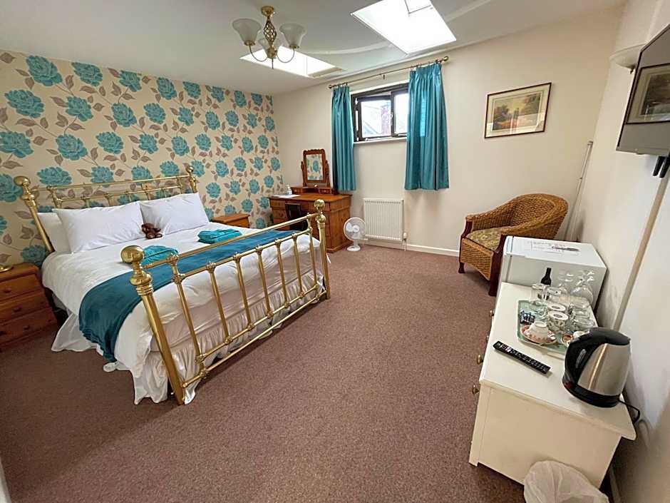 Station House, Dartmoor and Coast located, Village centre Hotel