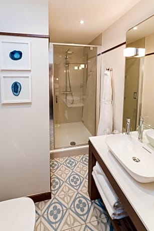 Standard Double Room (1 Double Bed)