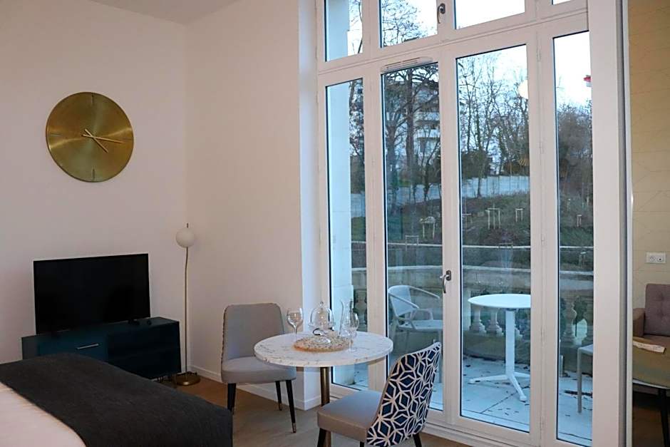 DOMITYS Résidence services seniors LE PARC DES AUBIERS