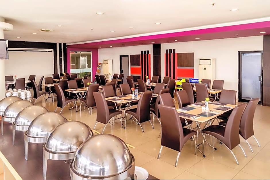 Aston Ketapang City Hotel