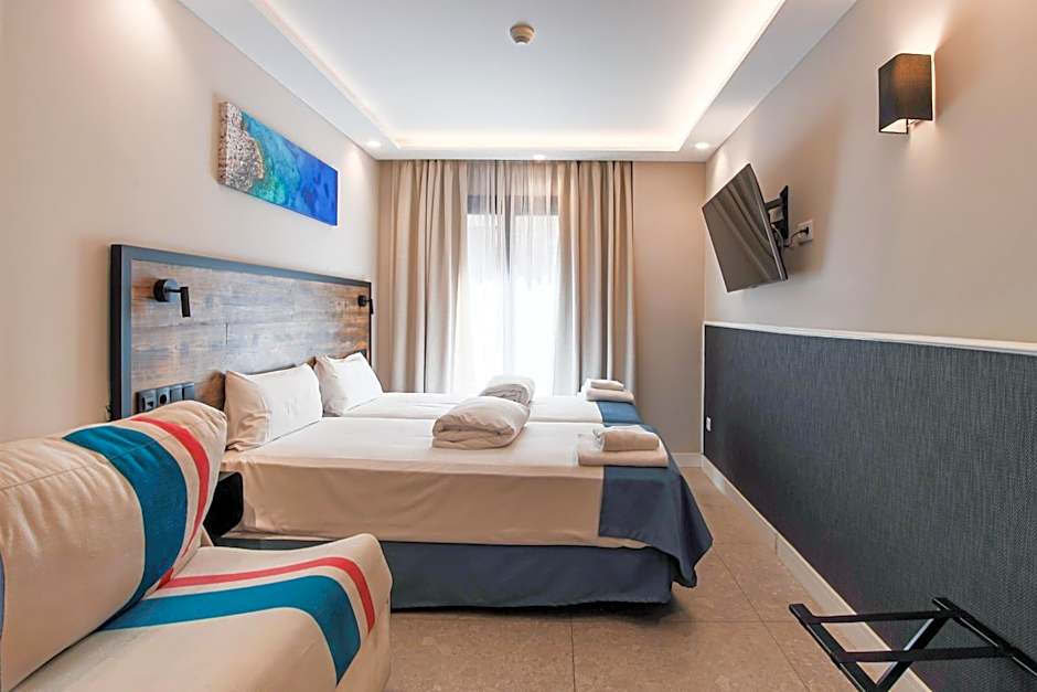Posidonia Aparthotel