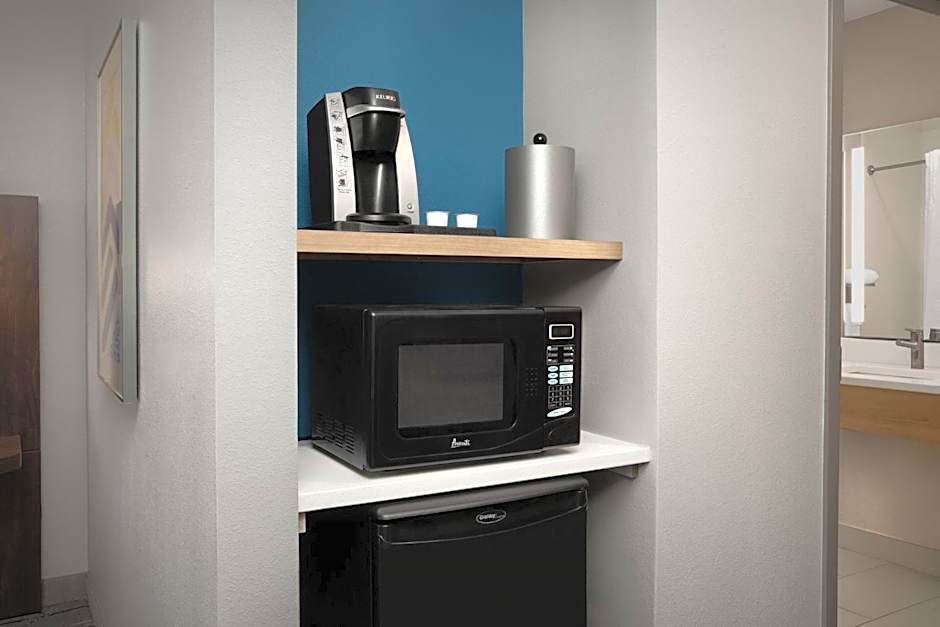 Holiday Inn Express & Suites Chambersburg By IHG