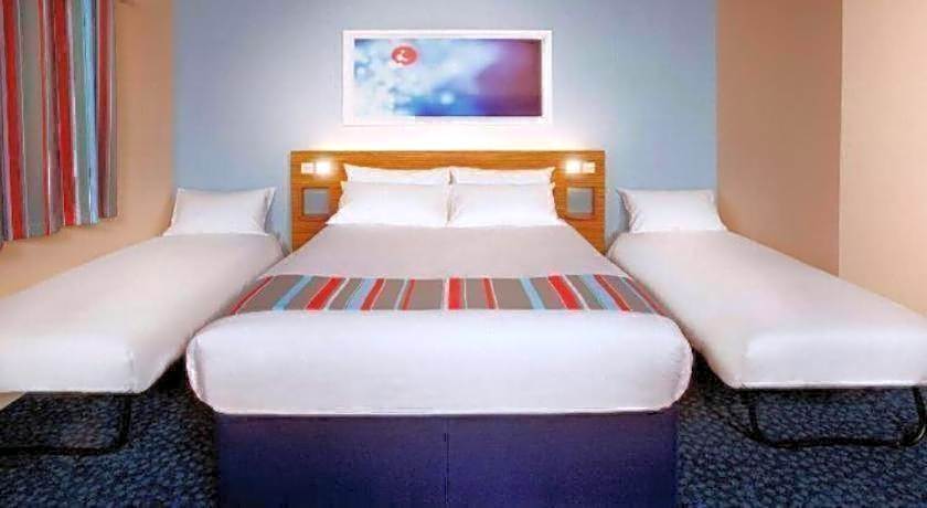 Travelodge Bracknell Central