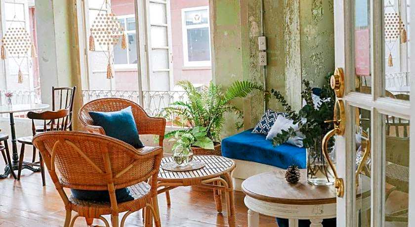 Azure Hostel Bangkok