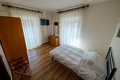 Economy Single Room