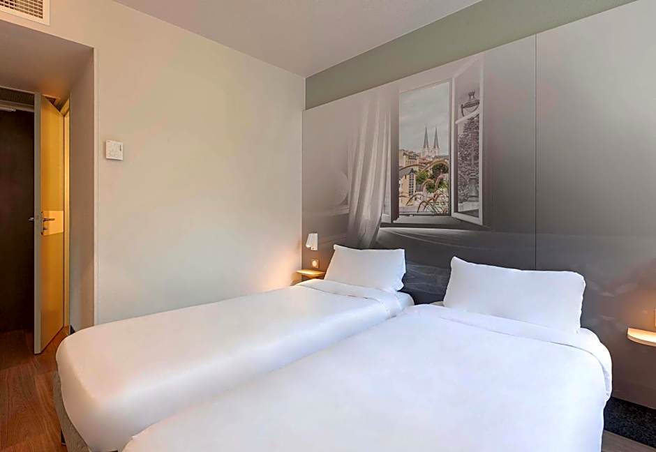 B&B HOTEL Pau Zénith