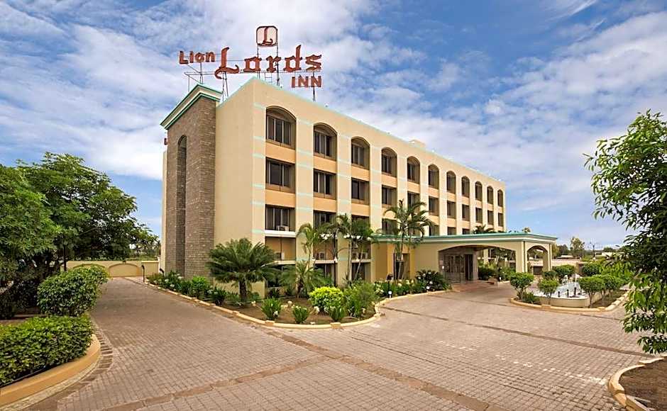 Lion Lords Inn-Rajula