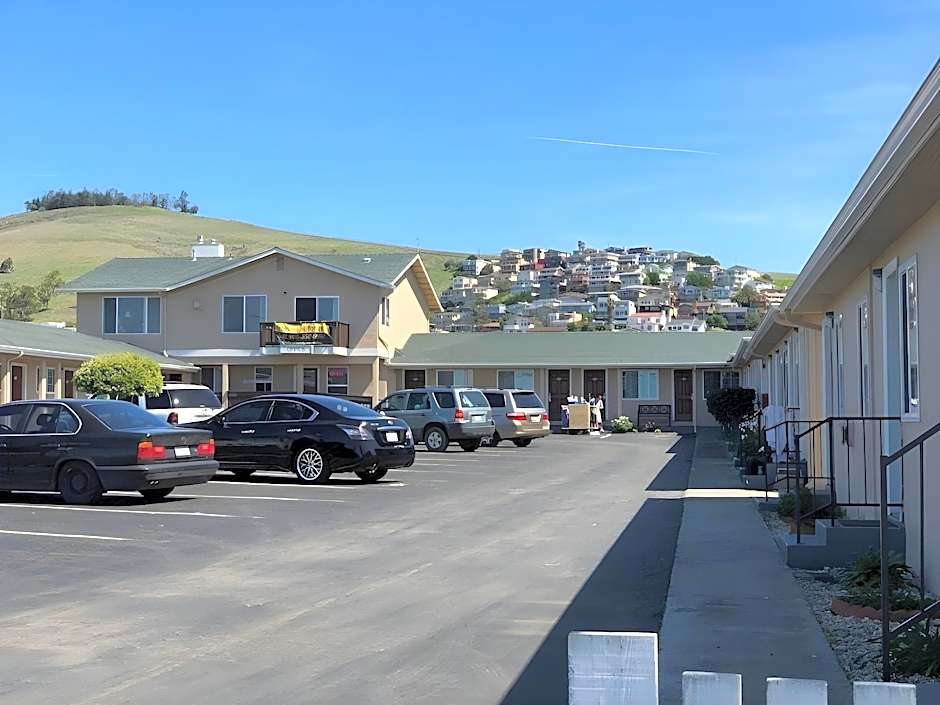 Holland Inn and Suites