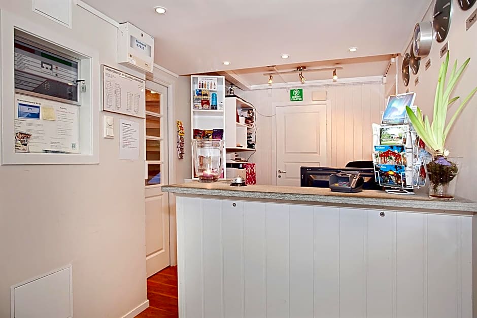 Sandmoen Bed & Breakfast, Free Parking