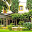 Hotel Hacienda Los Laureles