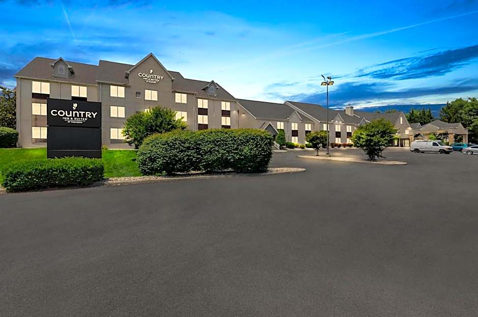 Country Inn & Suites by Radisson, Roanoke, VA