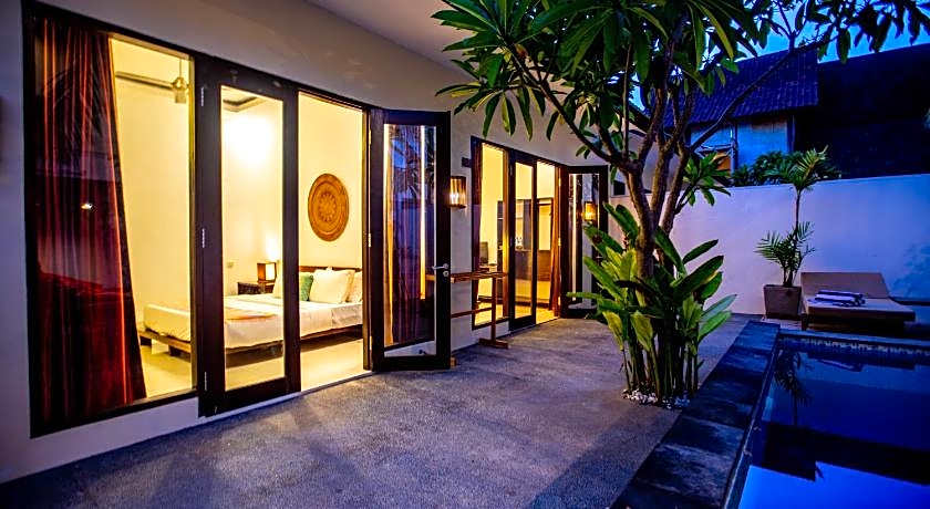 Gili Sands Hotel & Bar