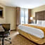 Comfort Inn & Suites Allen Park - Dearborn