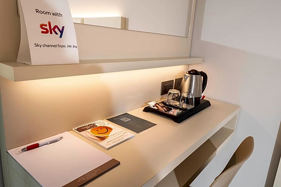 B&B Primrose Residence Hotel