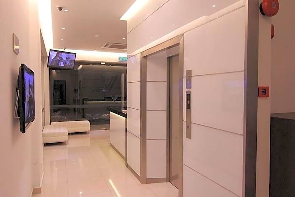 The V Hotel
