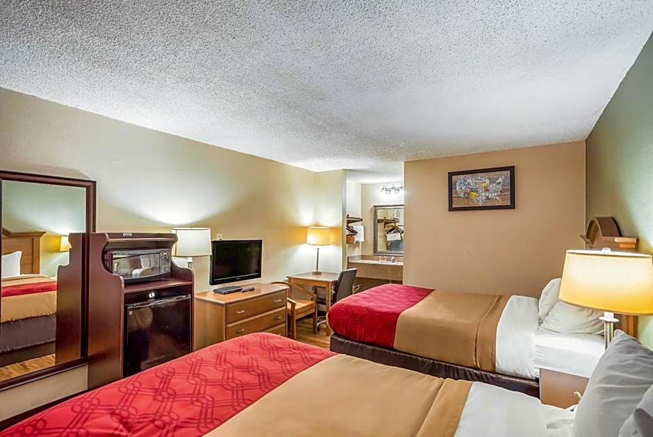 Econo Lodge Huntington - Barboursville University Area