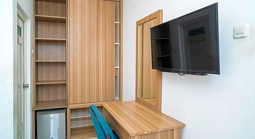 KoolKost near Mangga Besar Station