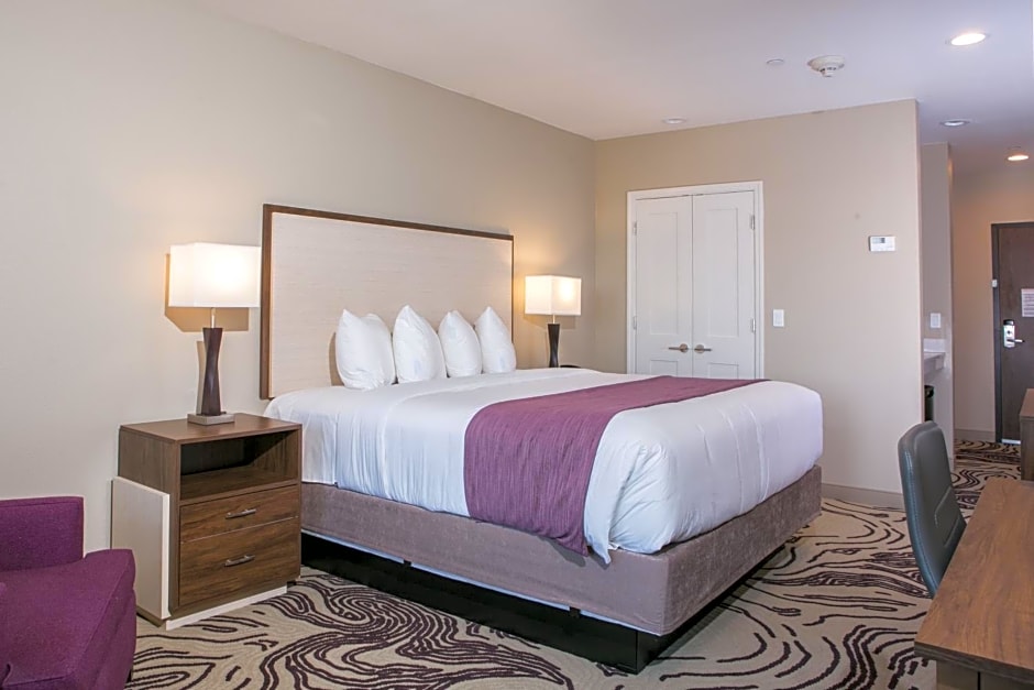 Hotel Siri Downtown - Paso Robles