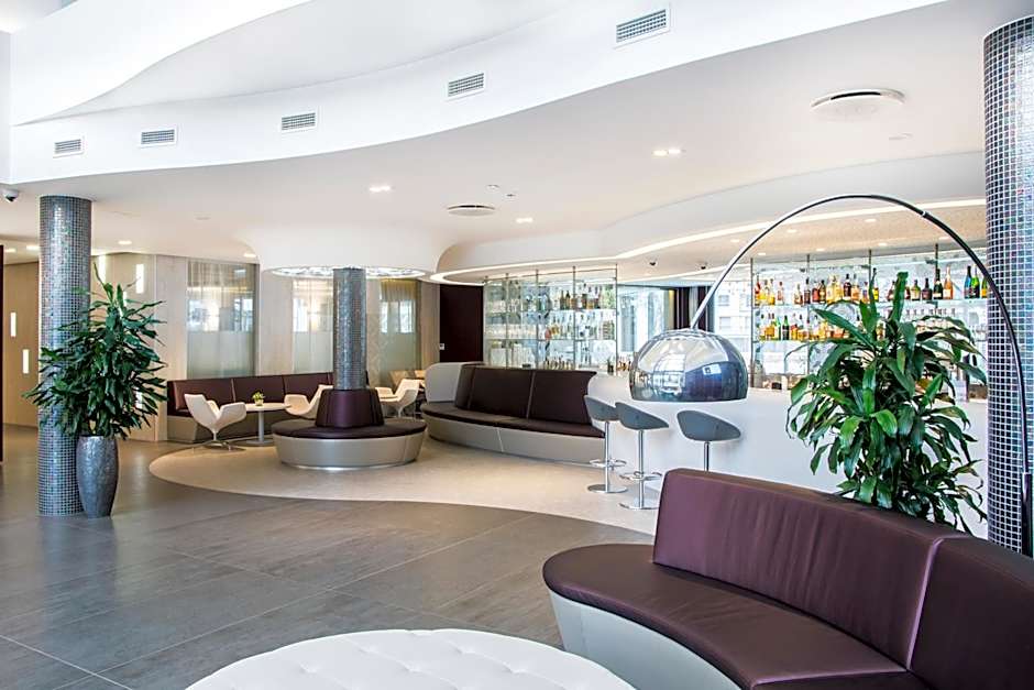 Aura Hotel Adults Only