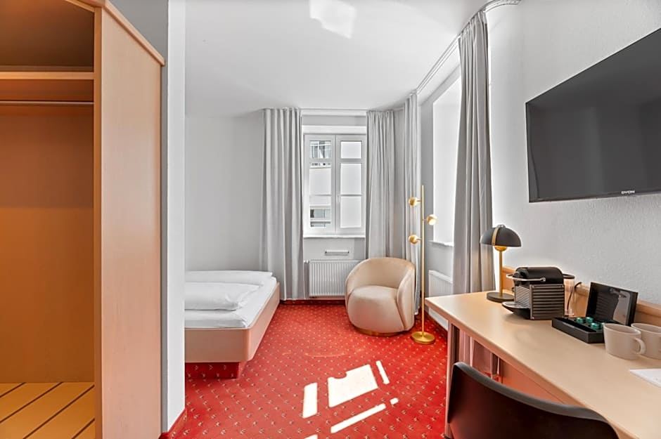 Steiners Hotel Airport-Messe