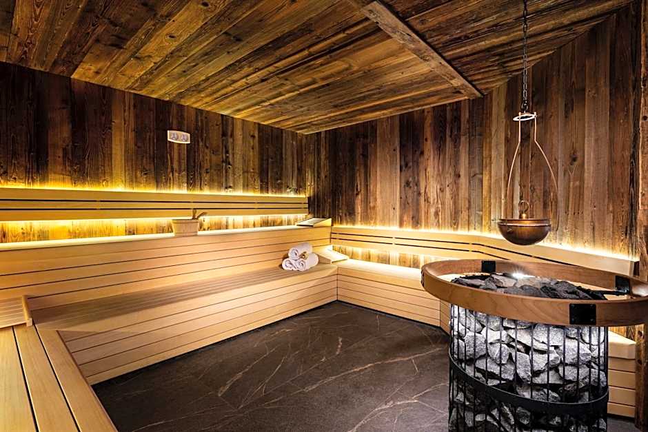 Kings' Valley Medical & Spa Hotel