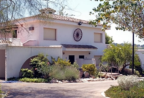 Double Room 2 Extra Large Beds with Terrace.