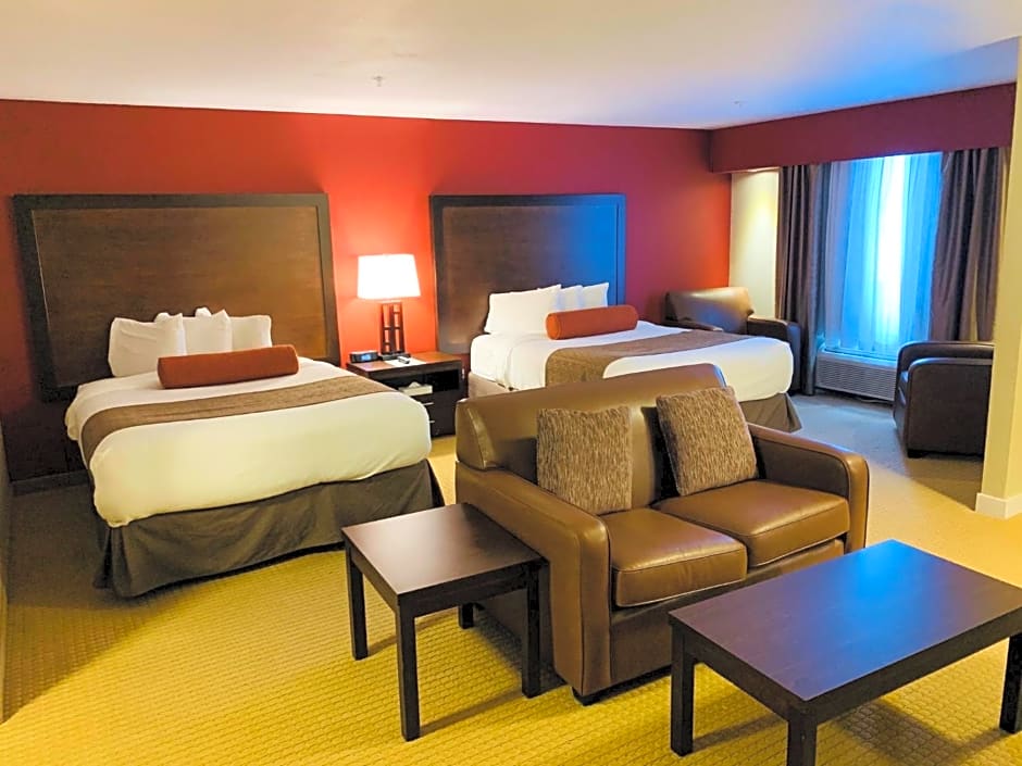 The Kanata Inns Invermere