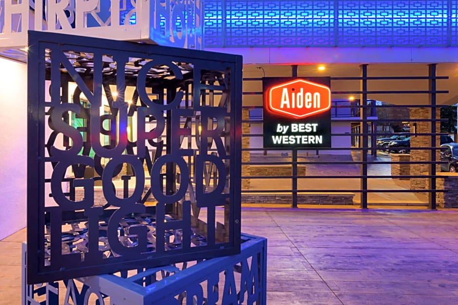 Aiden by Best Western at South Reno
