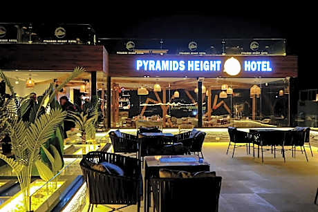 Twin Room with Mountain View