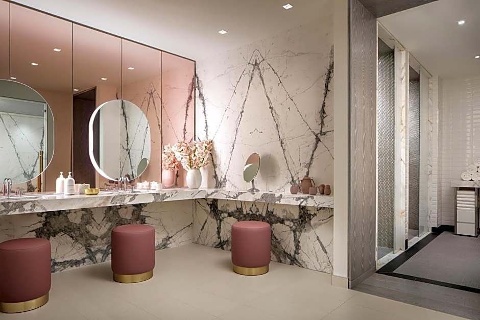 The St. Regis Toronto