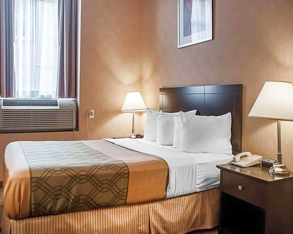 Woodstock Inn and Suites