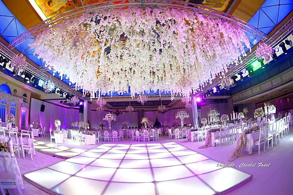 Regency Palace Hotel