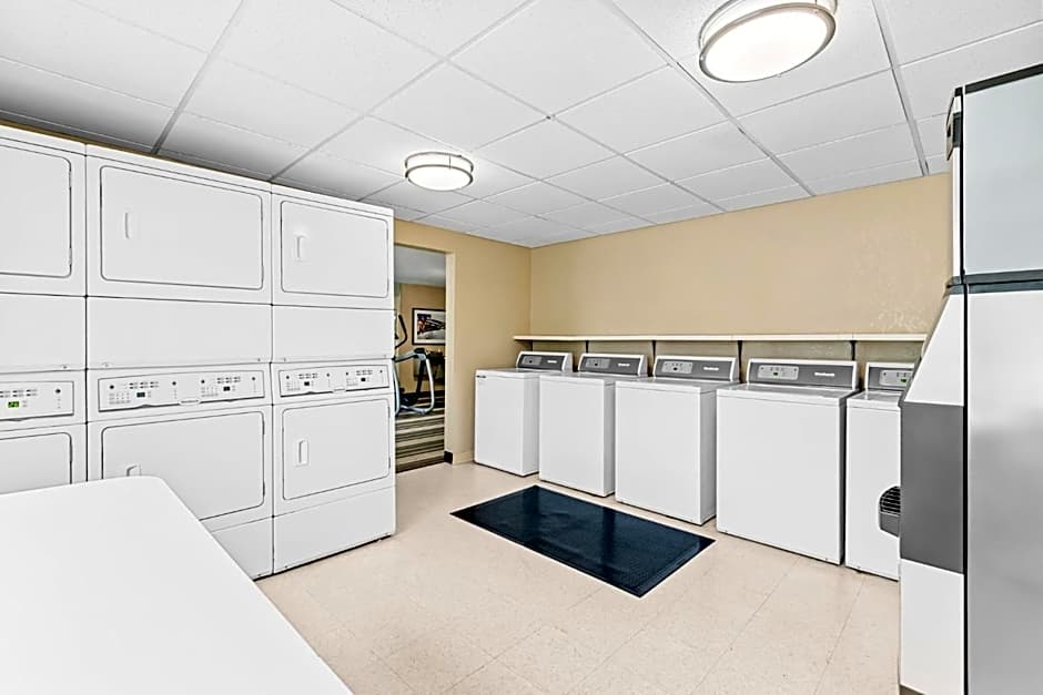 Candlewood Suites Hazleton By IHG