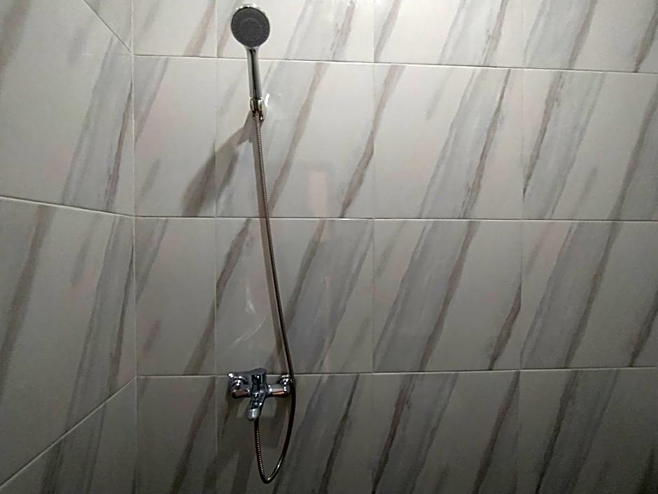 RedDoorz Syariah near Alun Alun Tegal 2