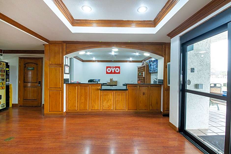 OYO Hotel Irving DFW Airport North