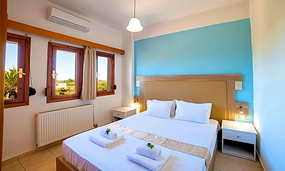 Island Villa Heated Pool