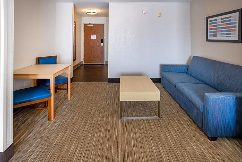 Holiday Inn Express Hotel & Suites Salisbury - Delmar By IHG