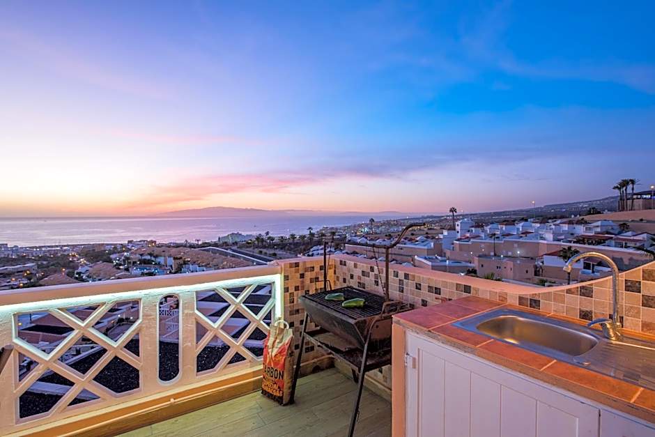 109 Penthouse , incredible view, Marco