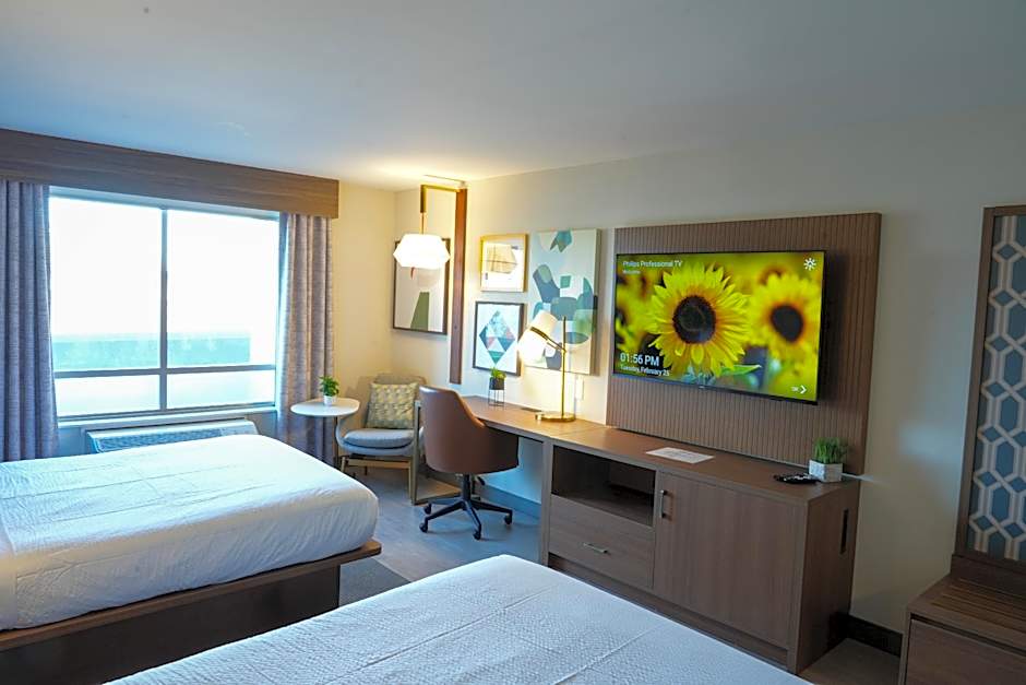 Photo 1 of 5 of Standard 2 Queen Beds, Mobility Accessible, Roll in Shower