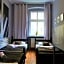 Explorer Hostel & Apartment Stare Miasto OLD TOWN 24H