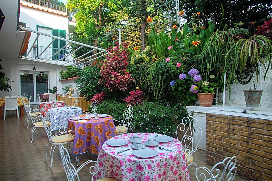 Hotel & Residence Matarese