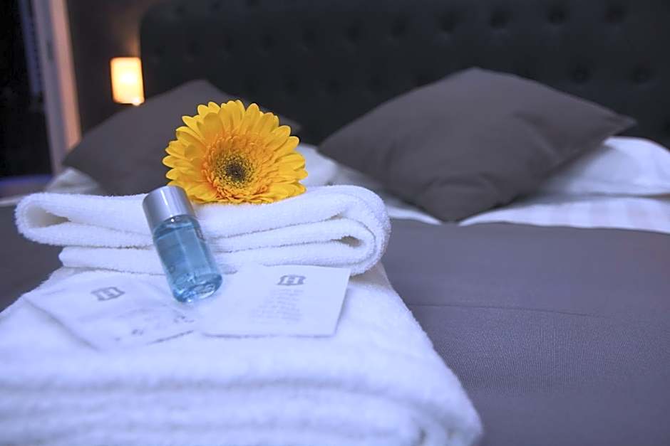 Luxury Rome Savini Guest House