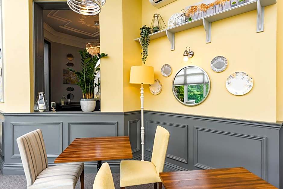 Southcrest Manor Hotel; BW Signature Collection