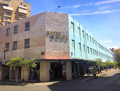 Hotel Maya