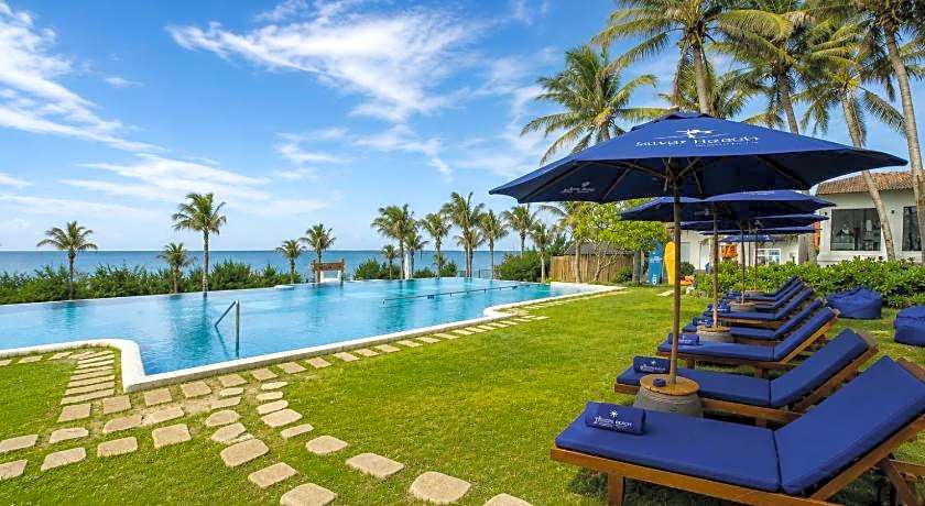 Silver Beach Resort Ke Ga