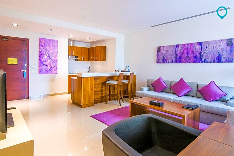 Somewhere Bliss Hotel