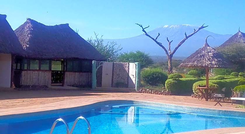 AA Lodge Amboseli