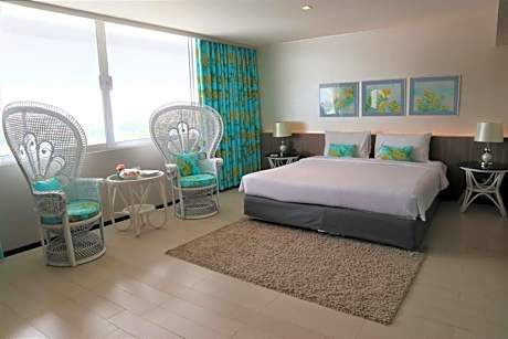 Pearl Suite