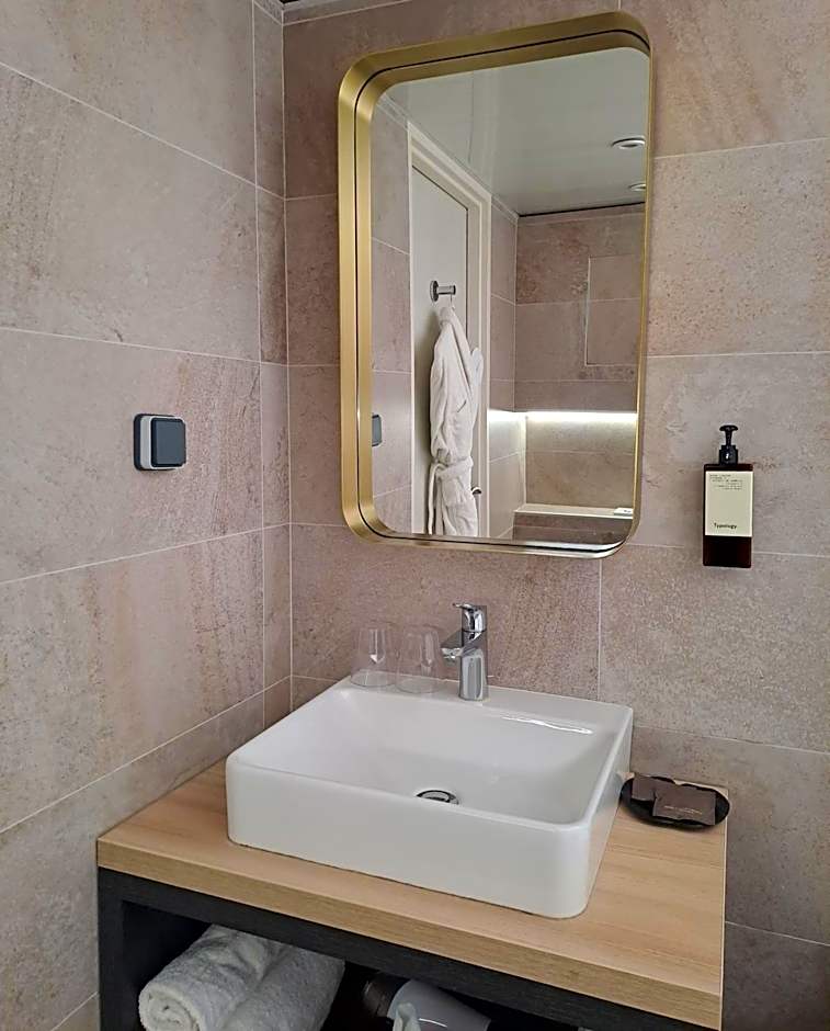 Best Western Plus Opera Batignolles